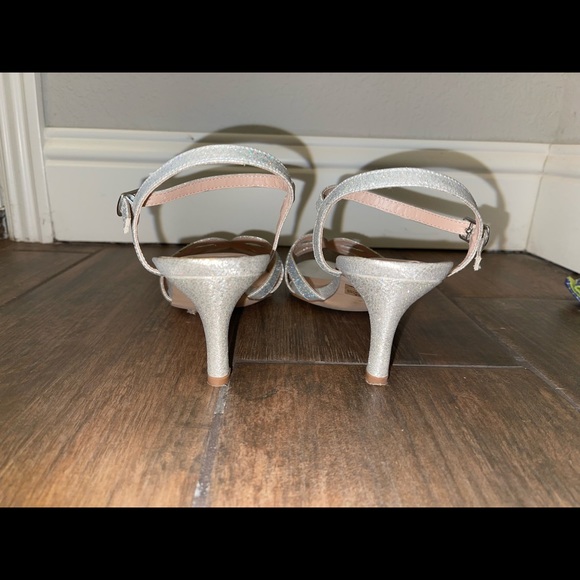 Lorraine dress shoe 1 inch heel - Picture 3 of 3